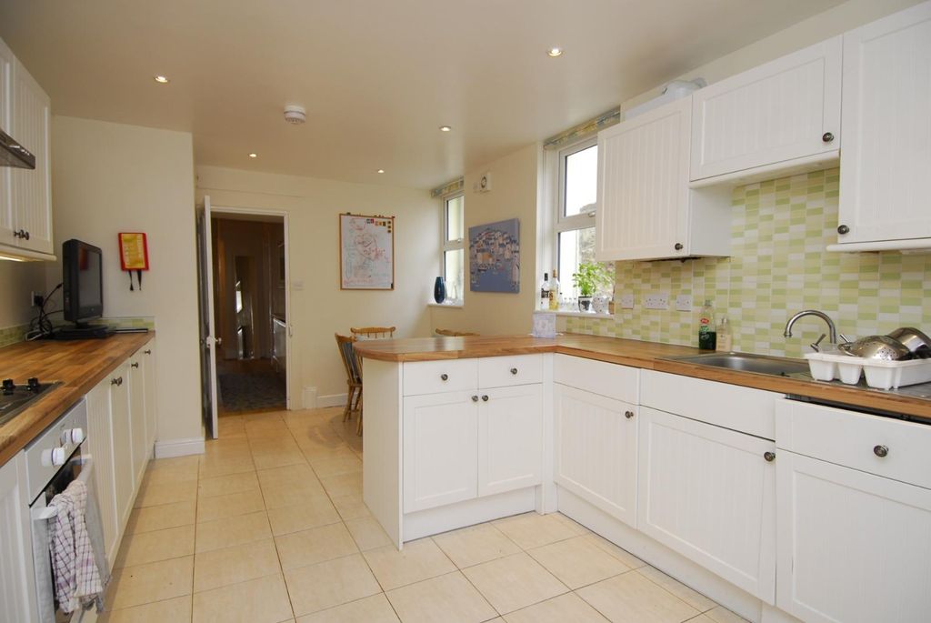 Property photo 1 of 9 1ce2537B-3Bf4-414B-955c-Af3Ebf96d0cd.Jpg