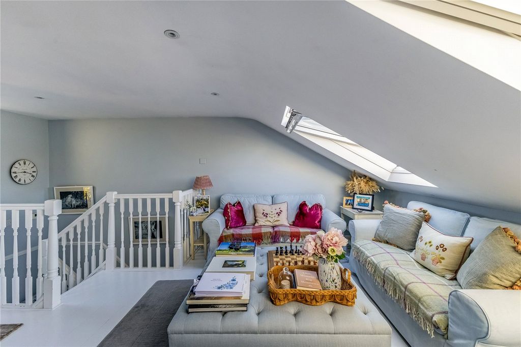 Property photo 3 of 15 Reception Room