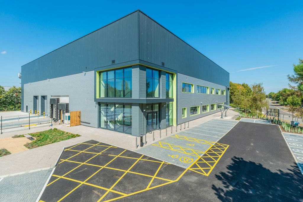 Property photo 1 of 8 Aztec 38 1190 Park Avenue Aztec West41_2000.Jpg