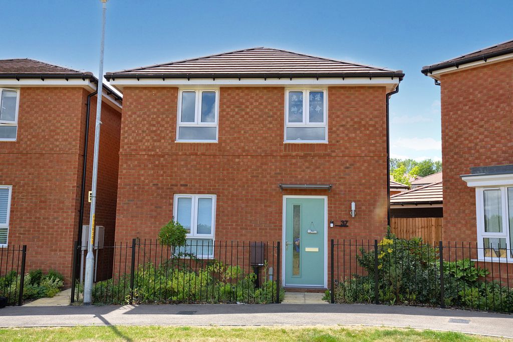 Property photo 1 of 10