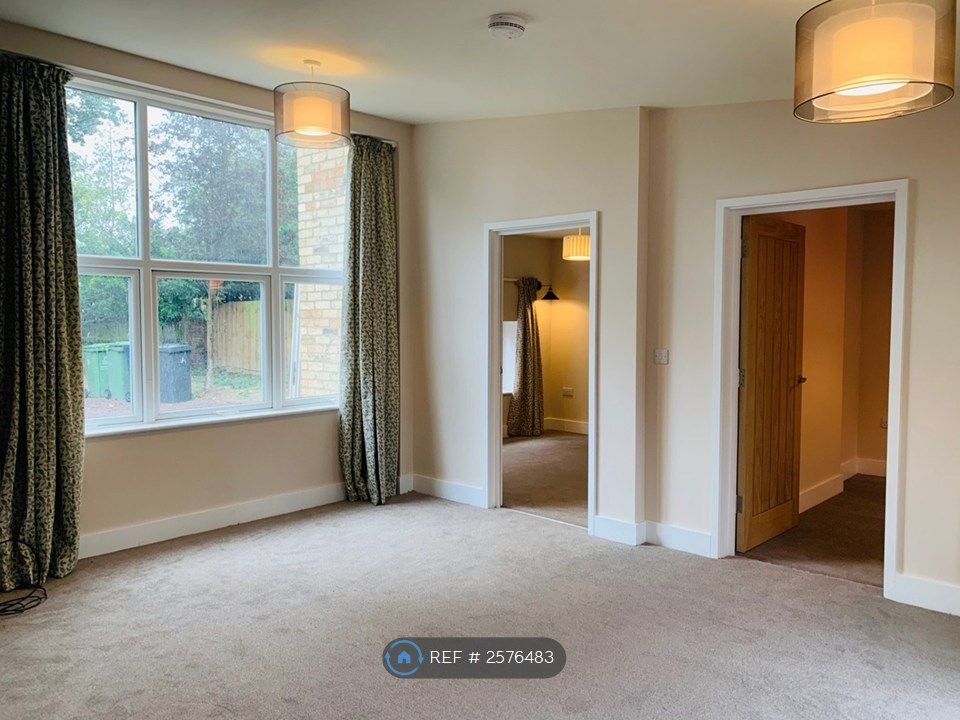 Property photo 3 of 11