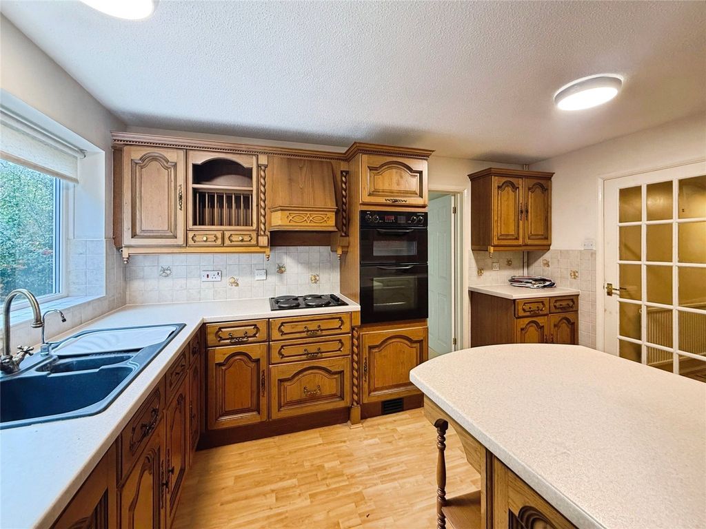 Property photo 3 of 16 Picture No. 05