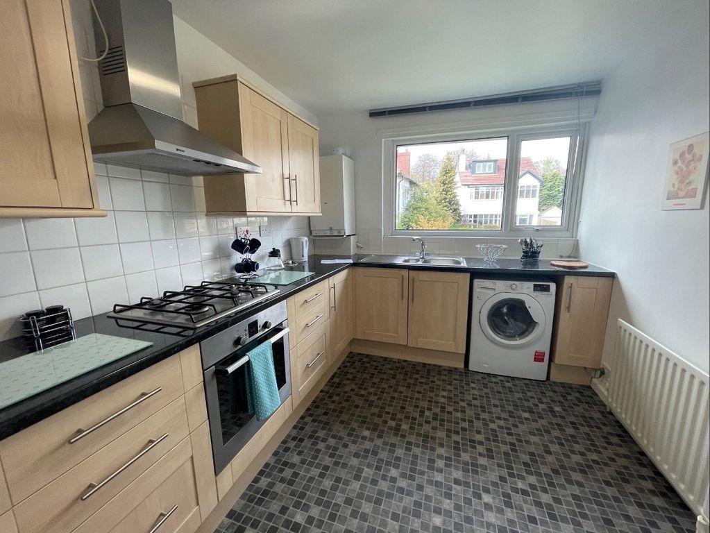 Property photo 2 of 5 Picture No. 11