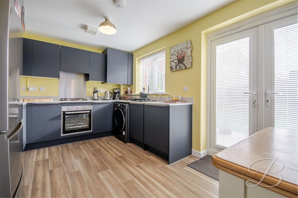 Property photo 3 of 26 Ccltd-7.Jpg