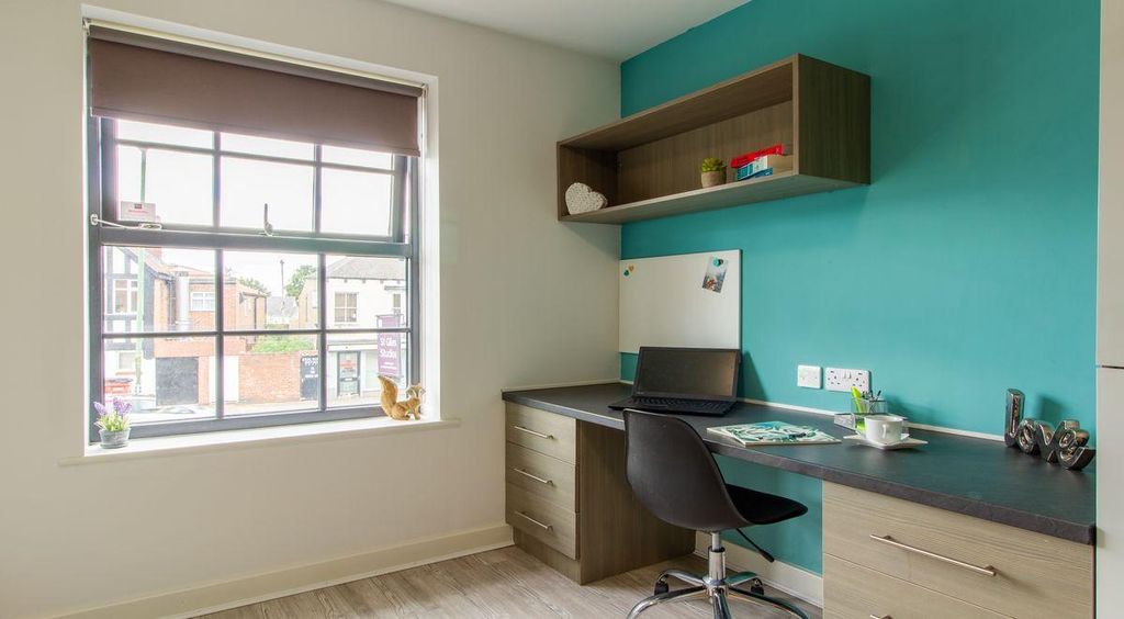 Property photo 2 of 15