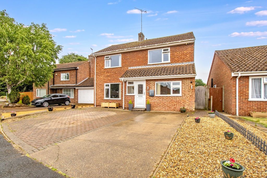 Property photo 1 of 17 4191353