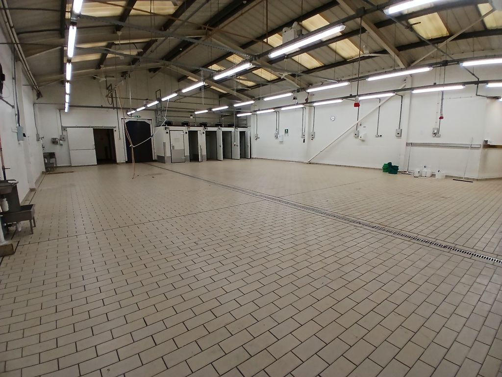 Property photo 3 of 9 Photo 5