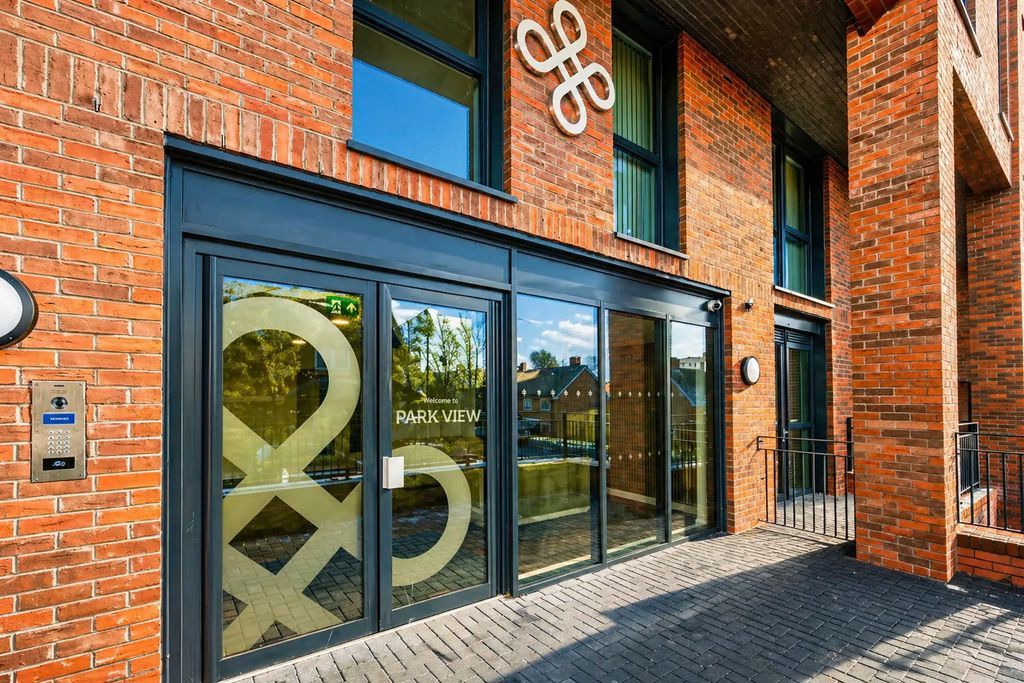 Property photo 2 of 5 Photo 2