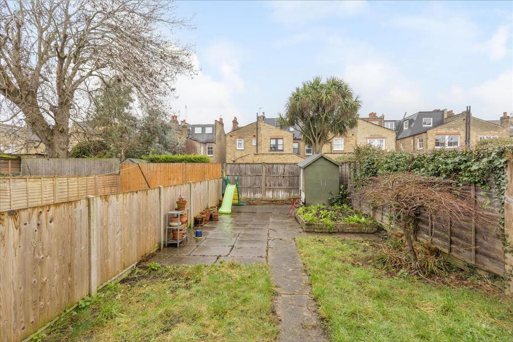 Property photo 2 of 13