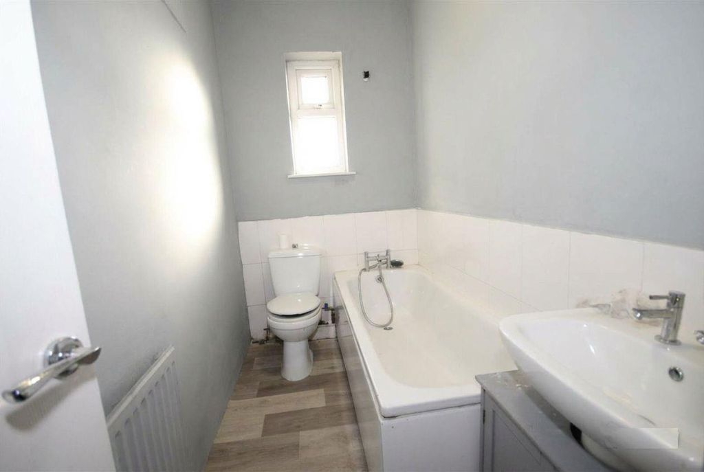 Property photo 3 of 5 Staab.Jpg