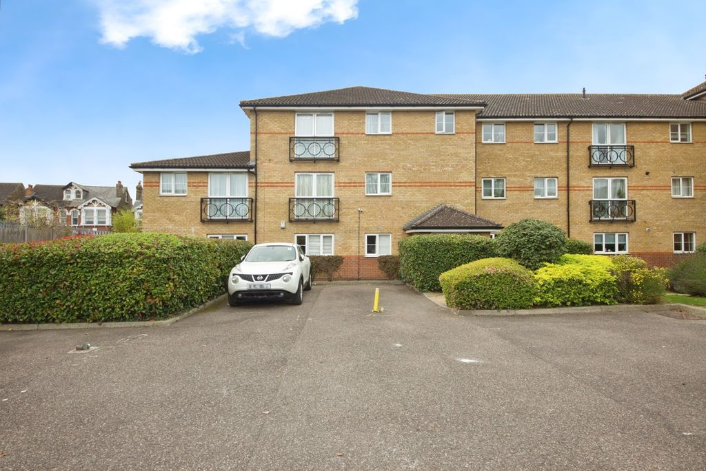 Property photo 1 of 15 Photo