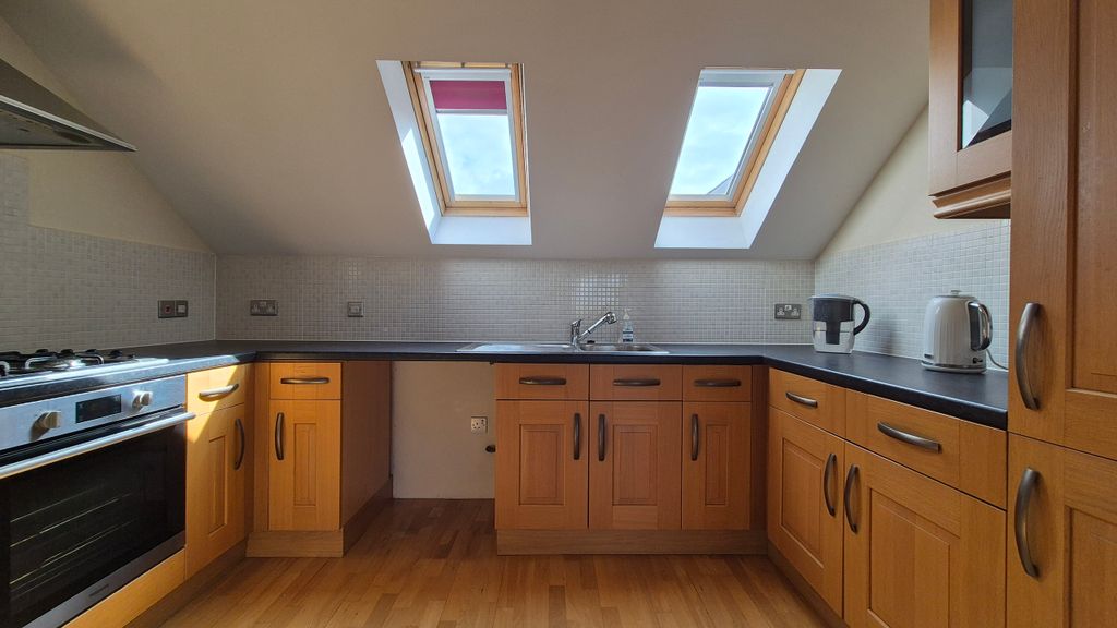 Property photo 3 of 20 Kitchen