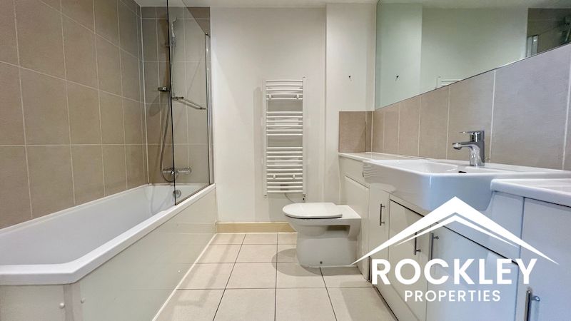 Property photo 3 of 25