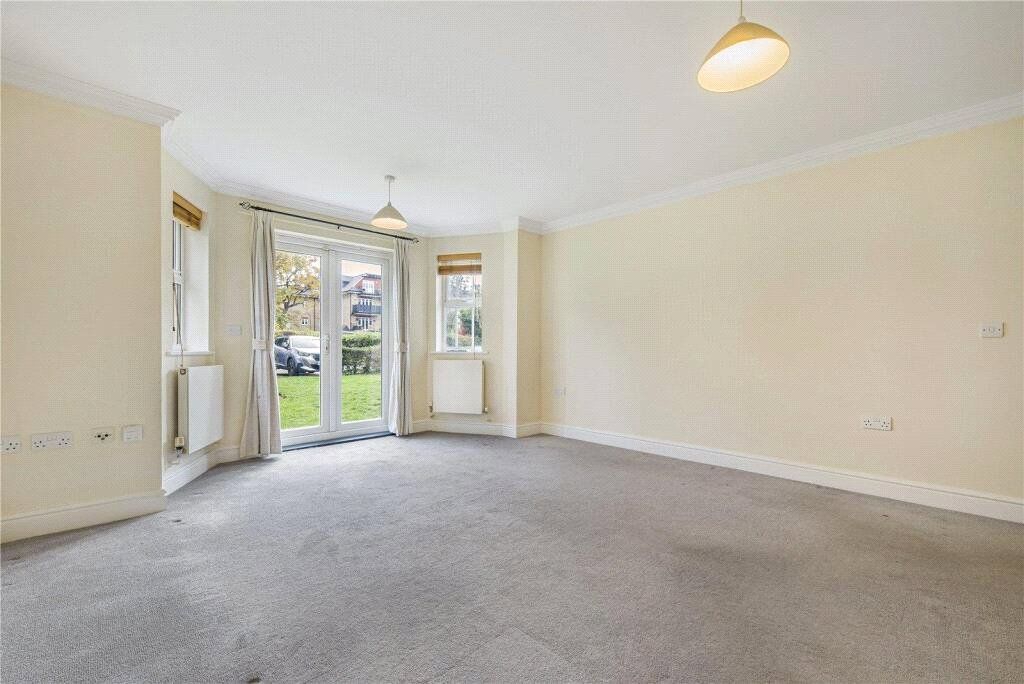 Property photo 2 of 16 Picture No. 20