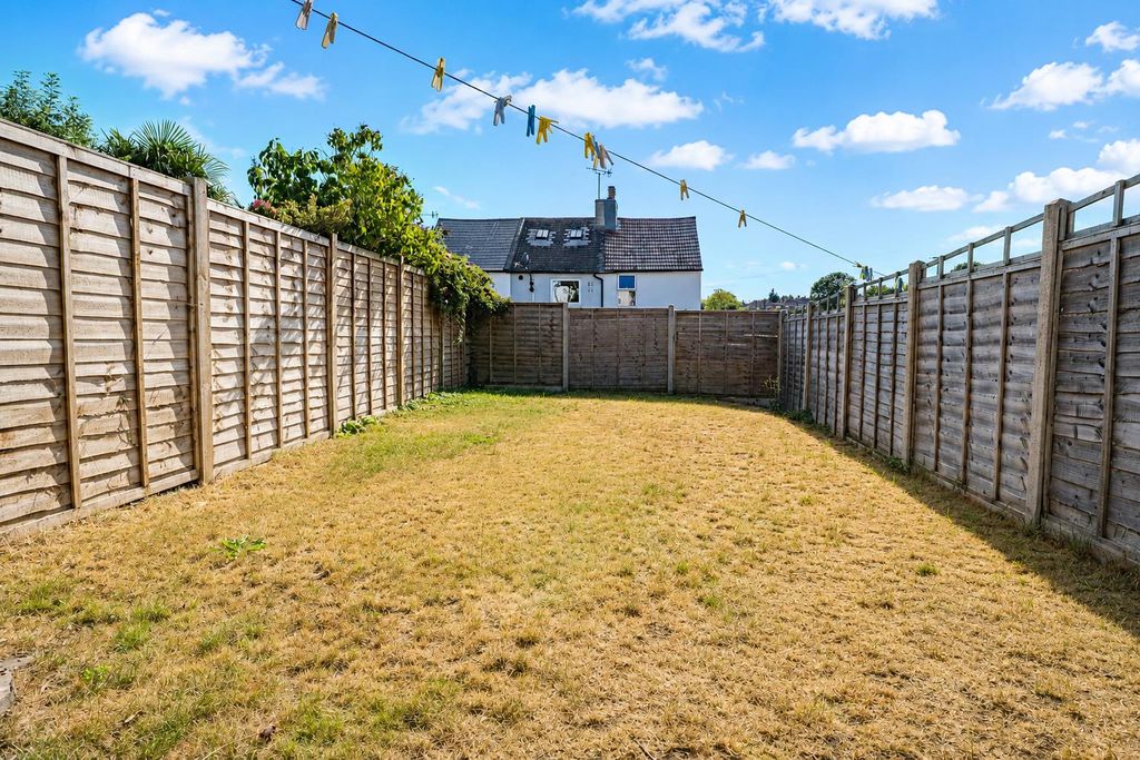 Property photo 2 of 21 437Fd737-Bffe-48A6-9E51-91757710d9dc.Png