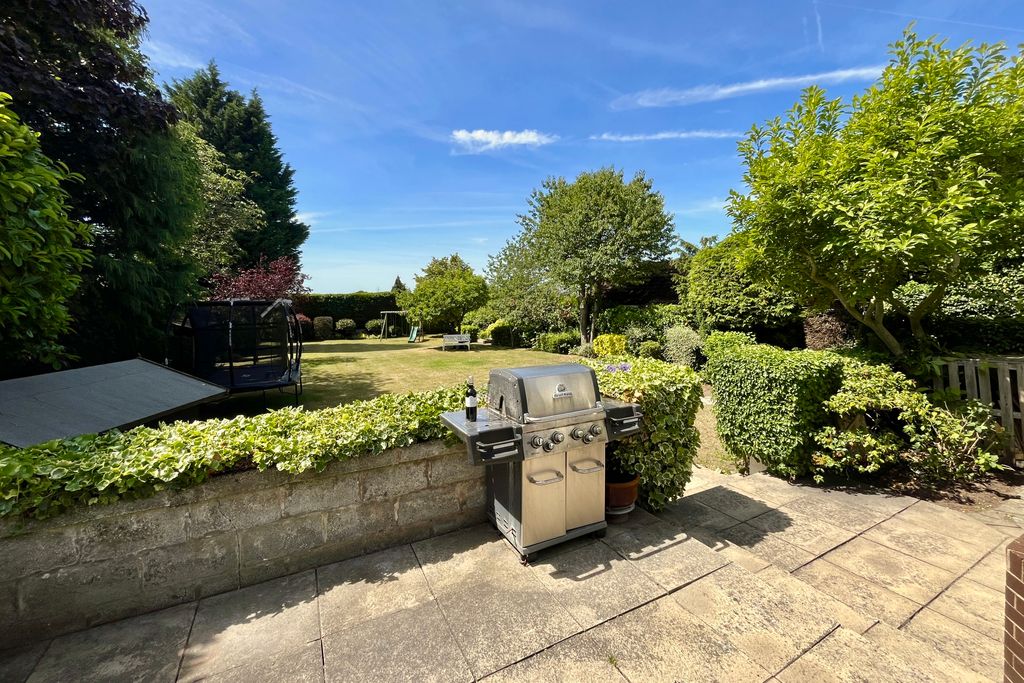 Property photo 1 of 41 35