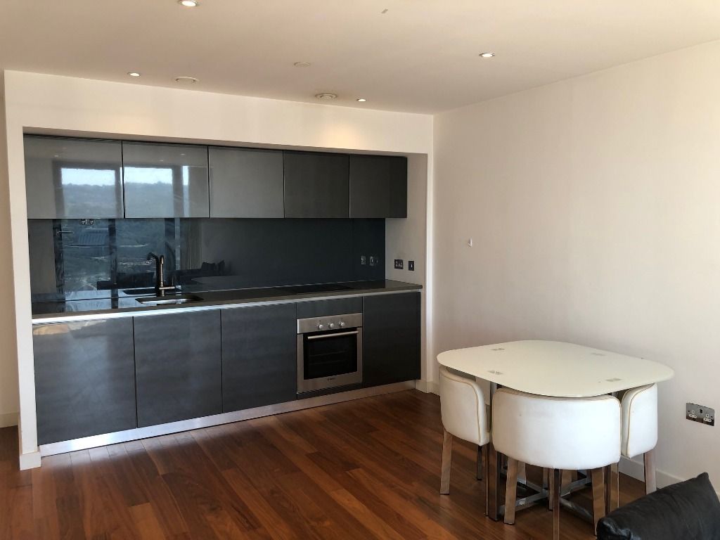 Property photo 2 of 9