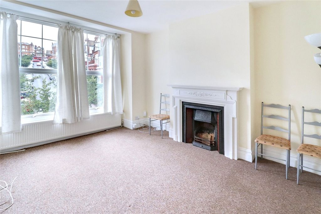 Property photo 1 of 9 Picture No. 14