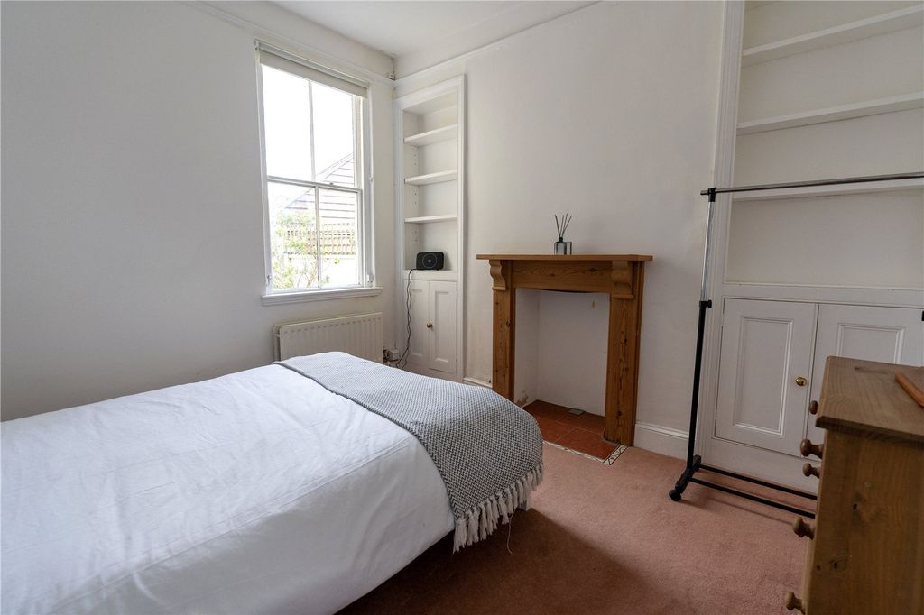 Property photo 3 of 19 Picture No. 26