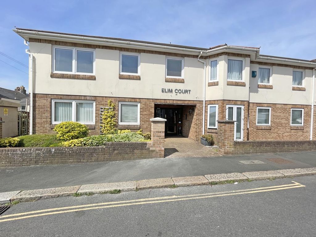 Property photo 1 of 13 Elim Court 8 - Front.Jpg