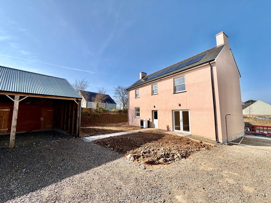 Property photo 2 of 16 Car Barn &amp; Rear Garden