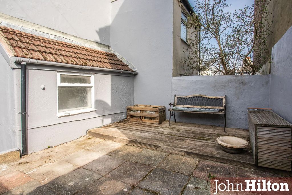 Property photo 2 of 15 Normanton Street5.Jpg