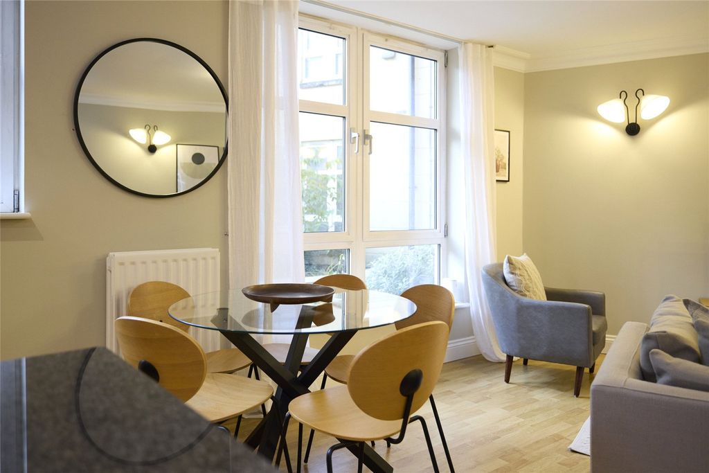 Property photo 3 of 16 Picture No. 03