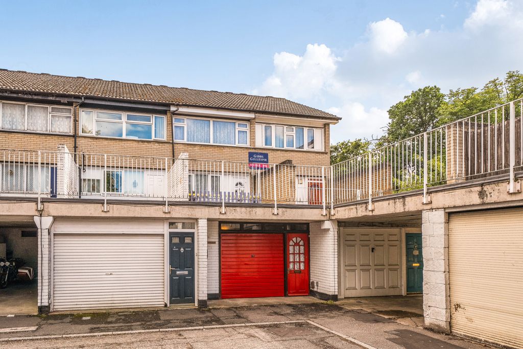 Property photo 1 of 20 1476607-18-6A299A...