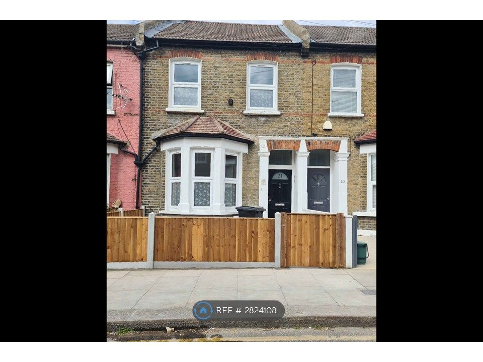 Property photo 1 of 2