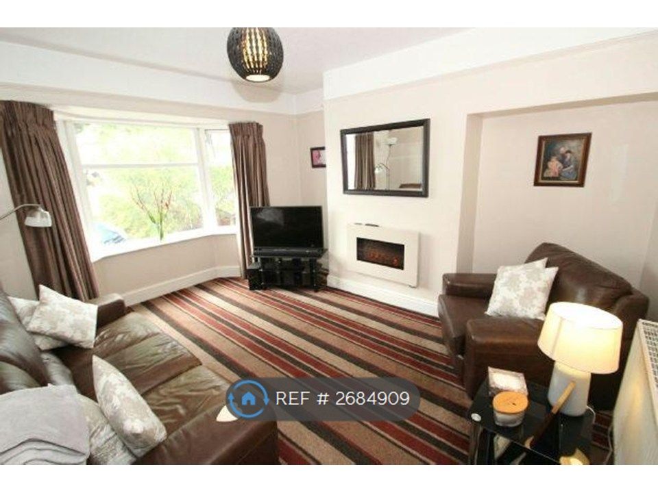 Property photo 2 of 24