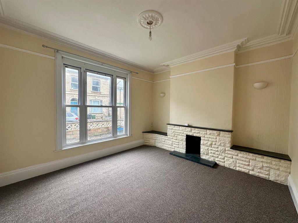 Property photo 2 of 13 Img-20251021-Wa0117.Jpg