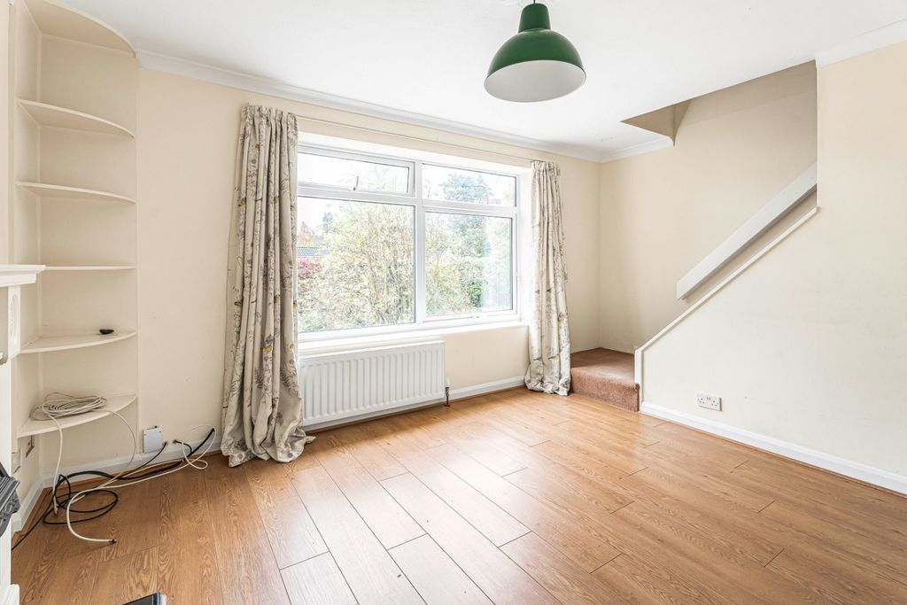 Property photo 3 of 14