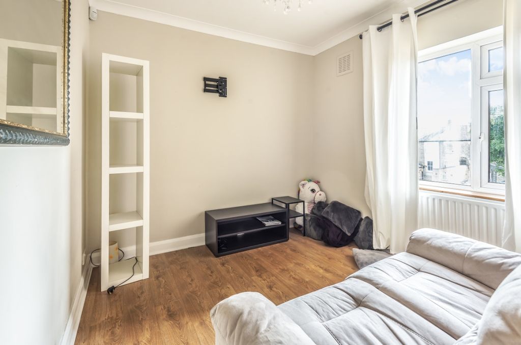 Property photo 2 of 5 602015 (2)c