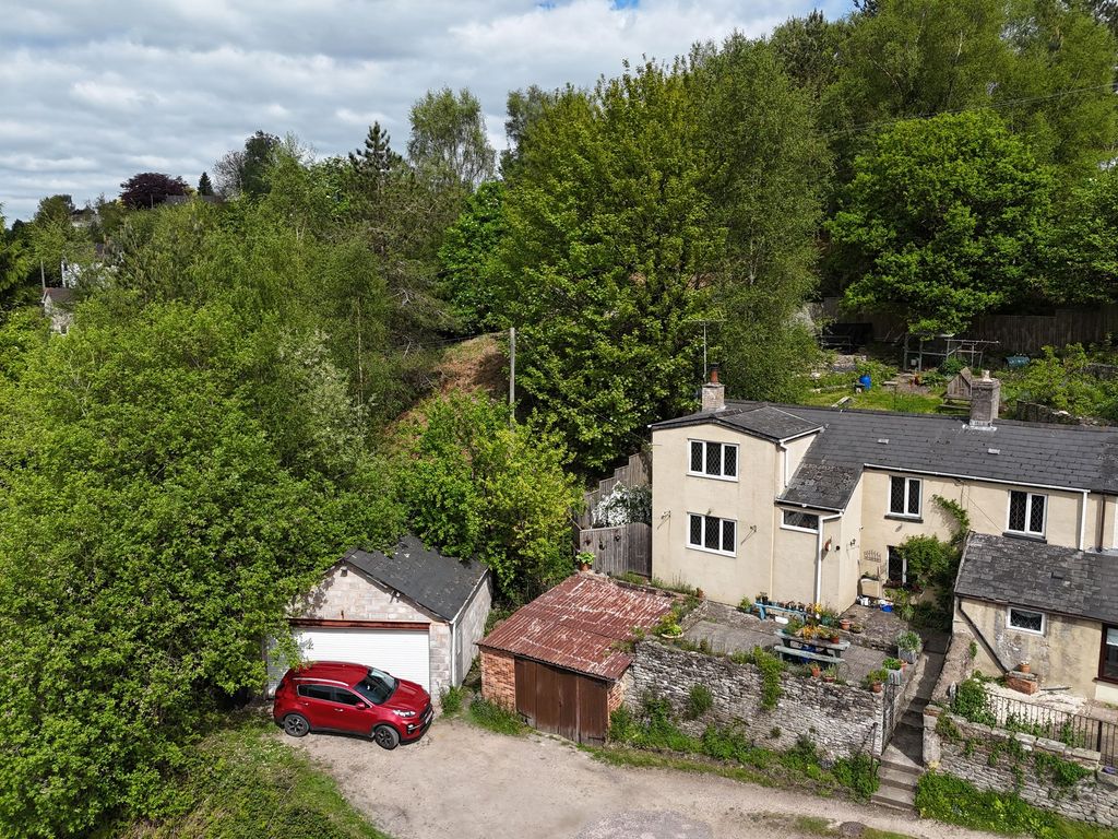 Property photo 1 of 32
