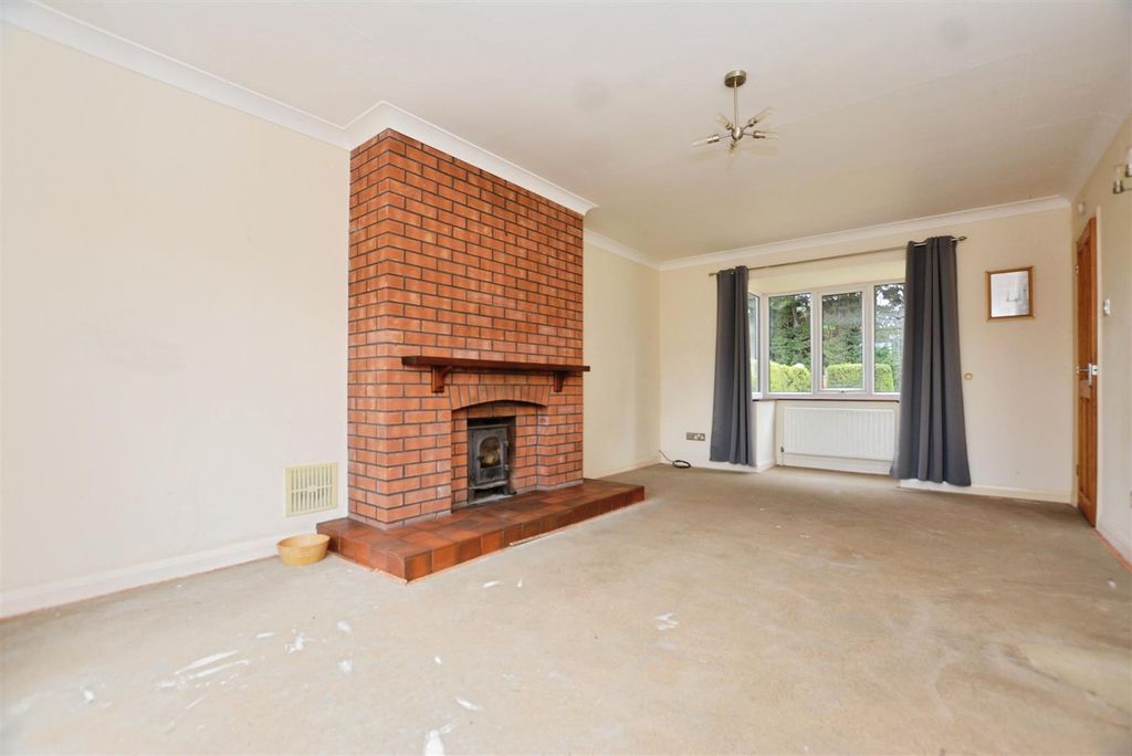 Property photo 2 of 30 Living Room