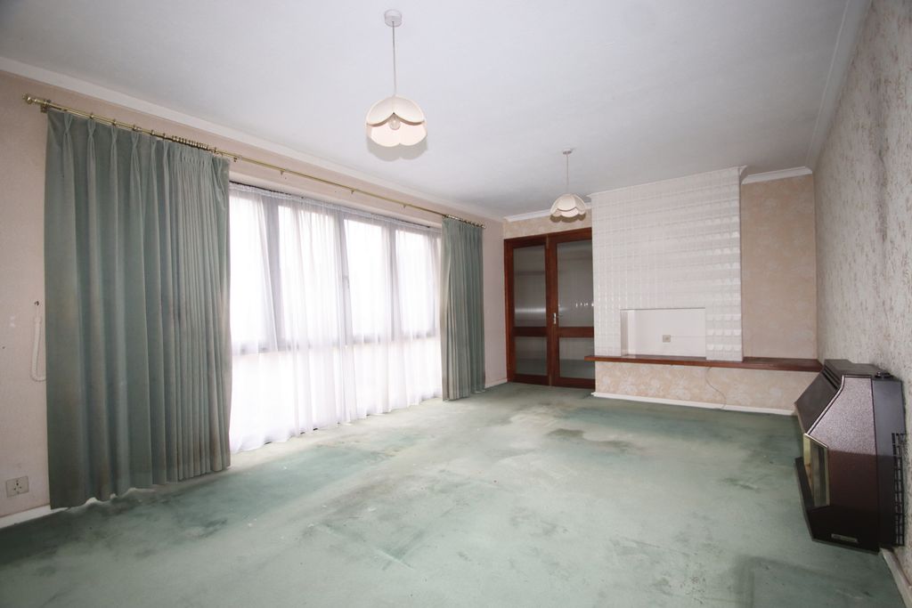 Property photo 3 of 25 Photo 10