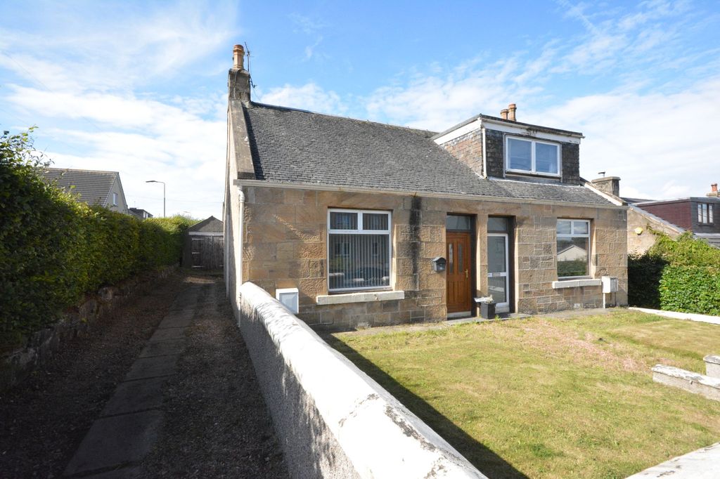 Property photo 1 of 11
