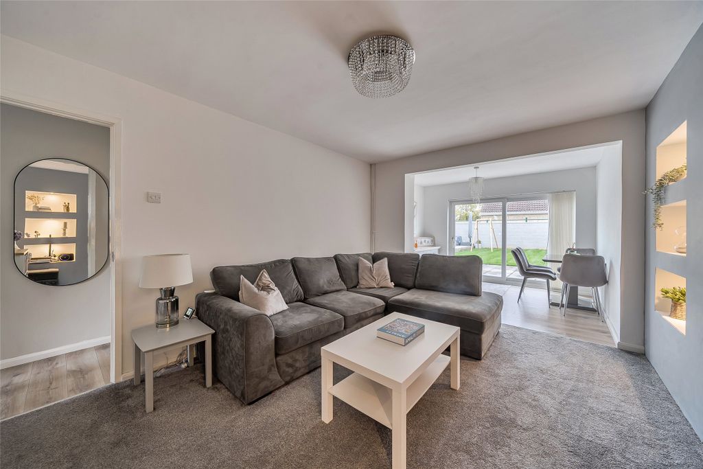 Property photo 3 of 18 Picture No. 36