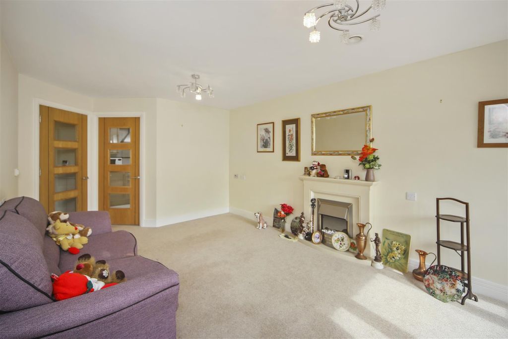 Property photo 3 of 8 06-E37A3412-F3c2-4F58-Aaa2-08845081748076077-Mbmcs