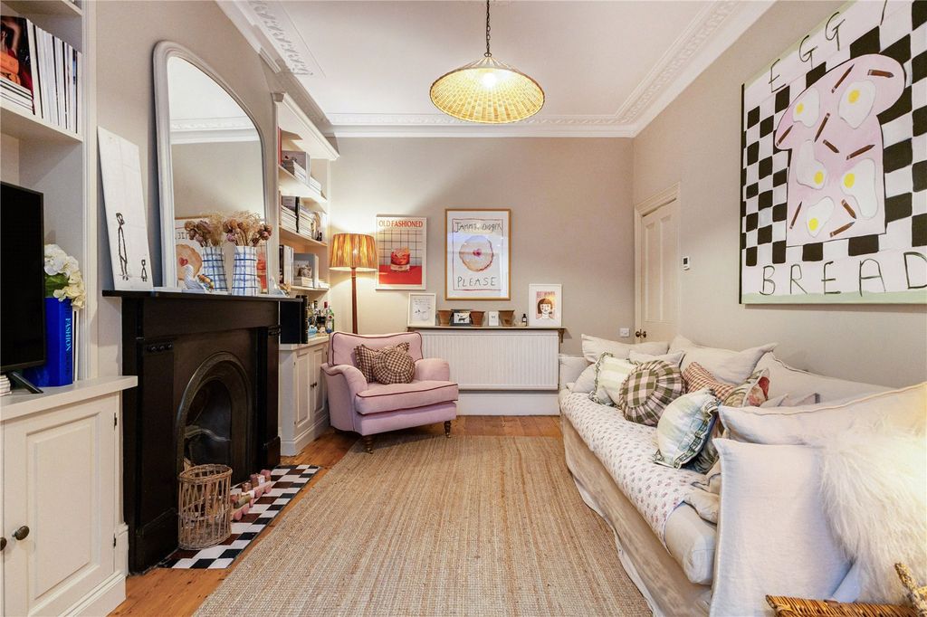 Property photo 2 of 14 Reception