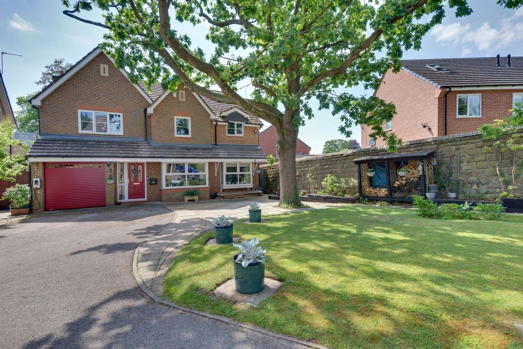 Property photo 1 of 48