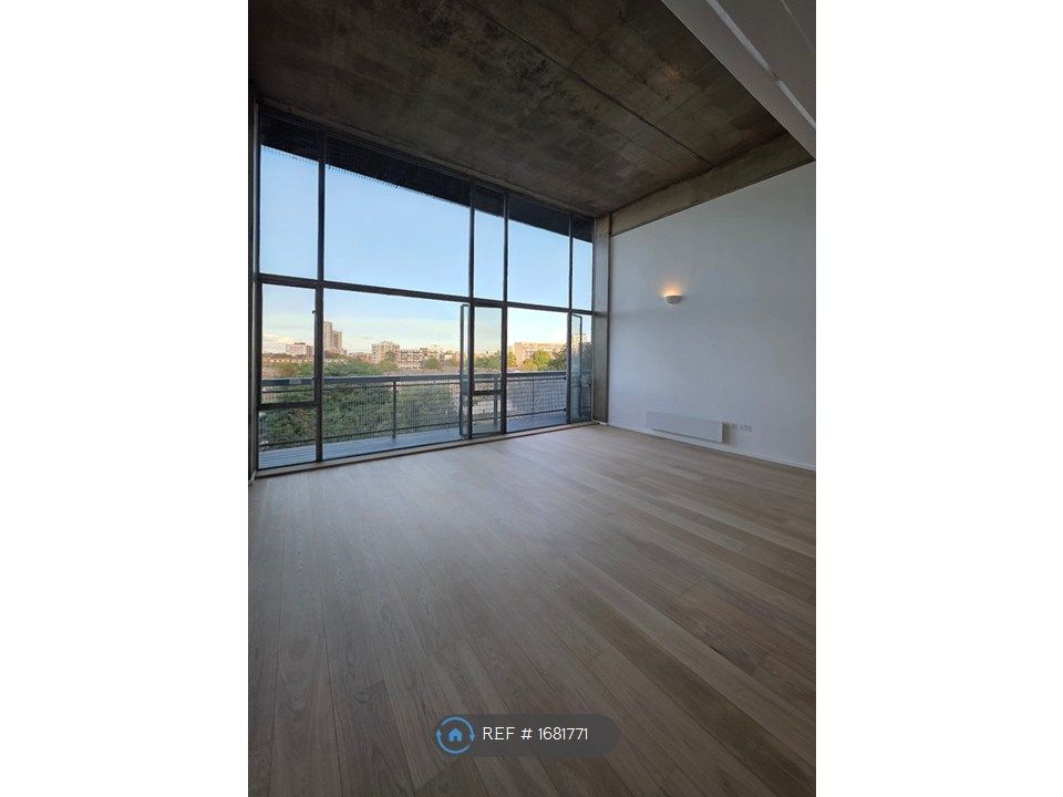 Property photo 1 of 24 Sky View
