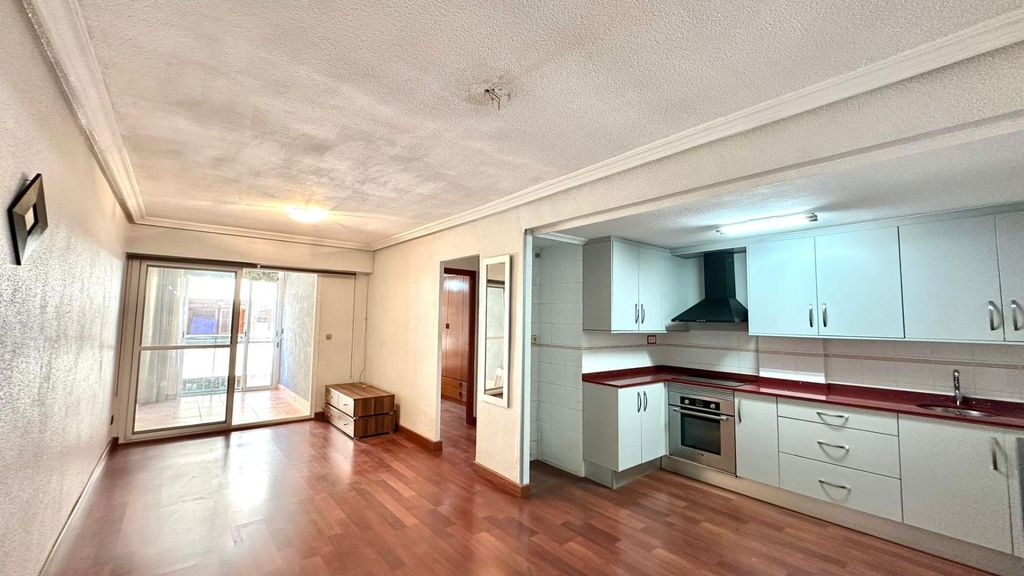 Property photo 1 of 33