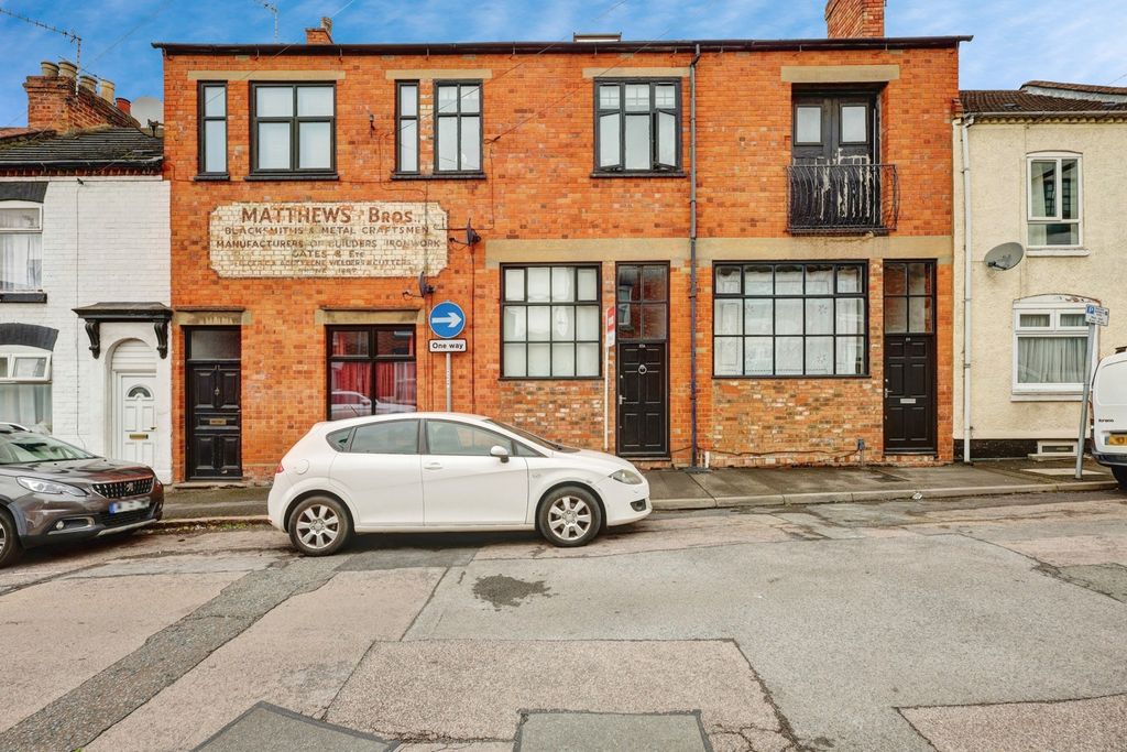 Property photo 1 of 16 Photo