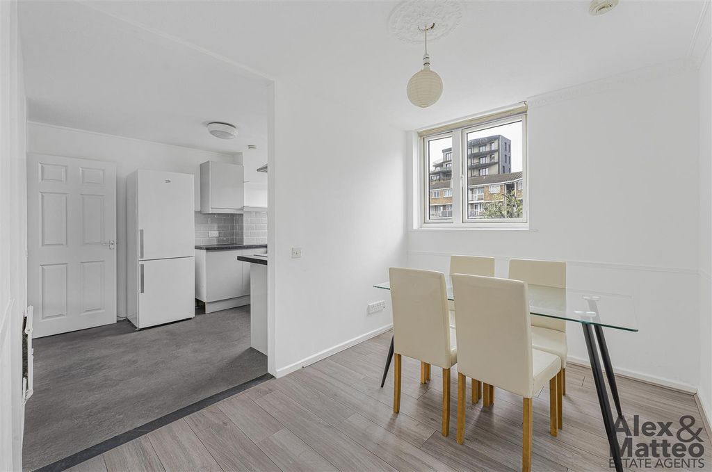 Property photo 3 of 12 Dsc04335.Jpg