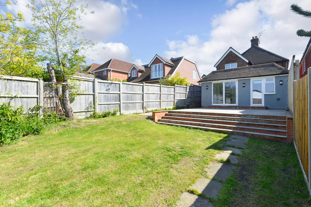 Property photo 3 of 14