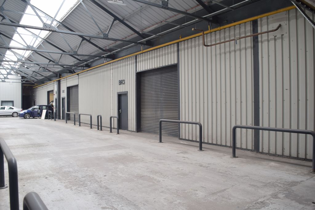 Property photo 3 of 3