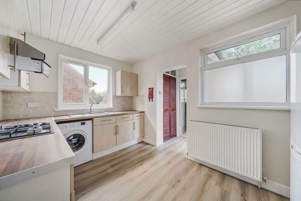 Property photo 1 of 7 1161936 (3)