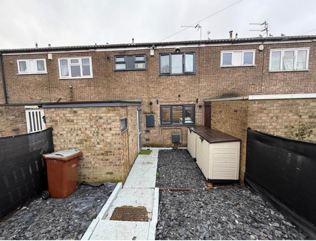 Property photo 3 of 14 Photo 2