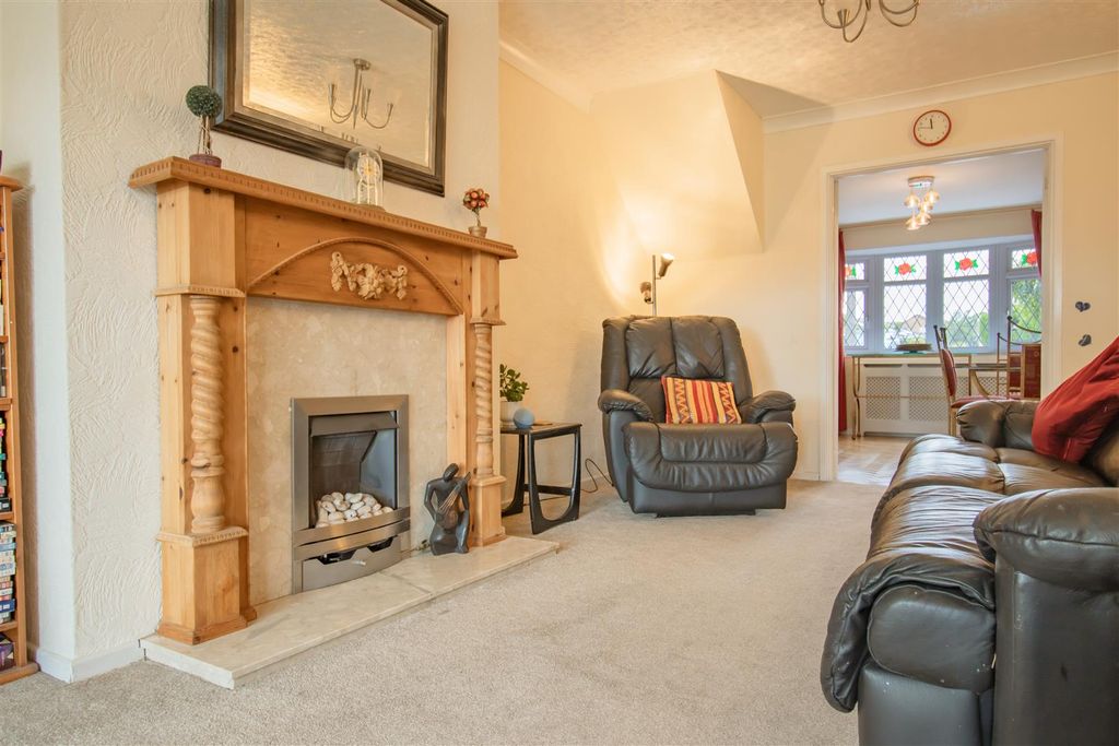 Additional image 23 of 3 bed semi-detached house for saleHolywell Road, Southam CV47
